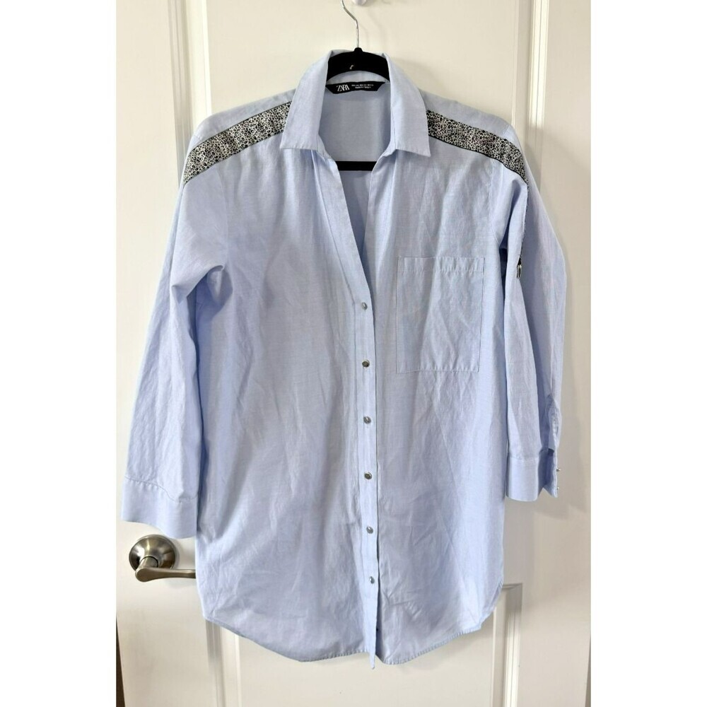 Zara Button Up Shirt Womens XS Blue cheetah accent Long Sleeve Cotton